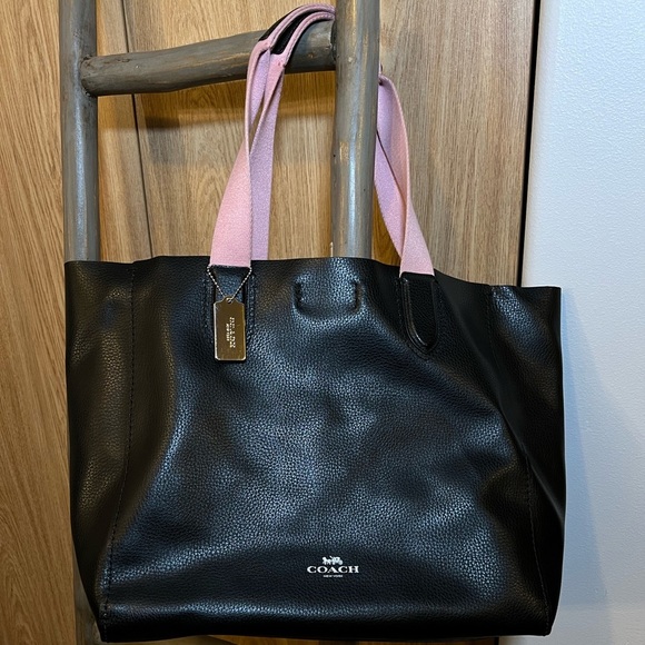 Coach Large Derby Tote with Checker Heart Print Interior - Picture 1 of 6